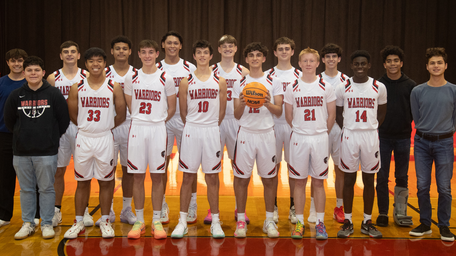 Basketball Varsity Boys