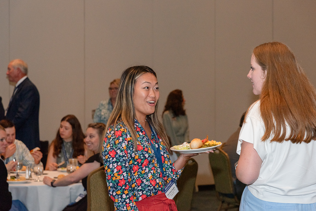 Alumni at Myrtle Beach Reconnect