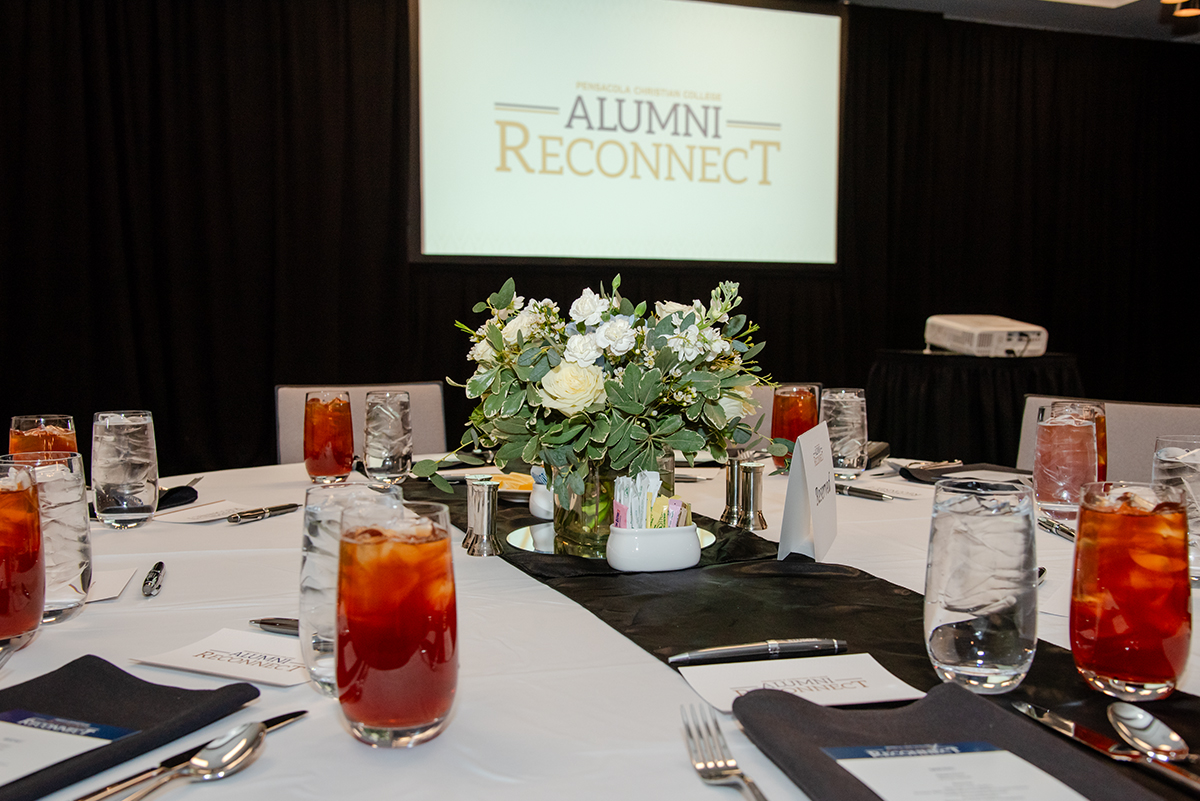 Alumni at Nashville Reconnect