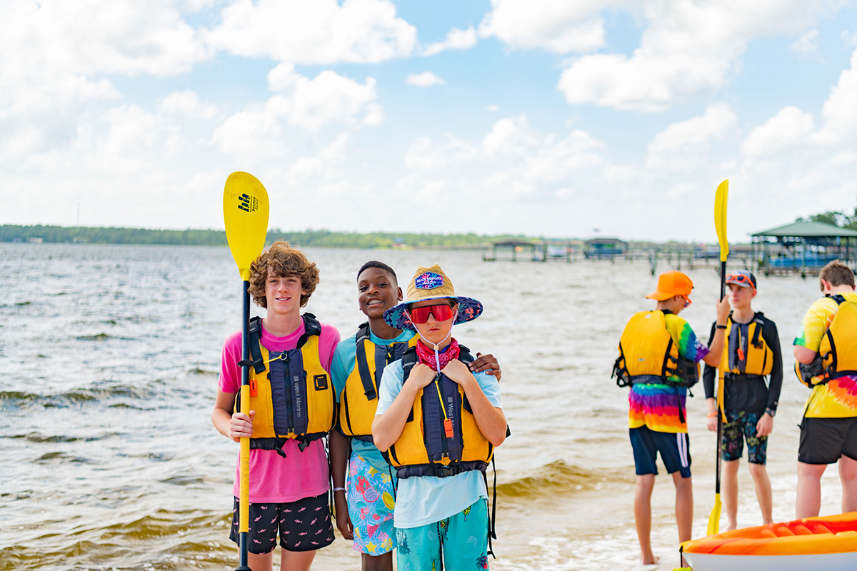 Teen Extreme campers at West Campus kayaking