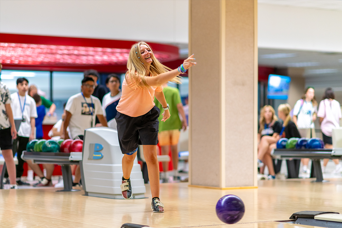 Teen Extreme Camper Bowling