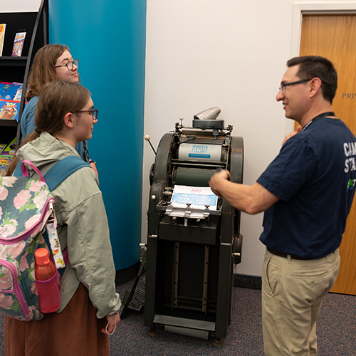Campers touring the Abeka Building